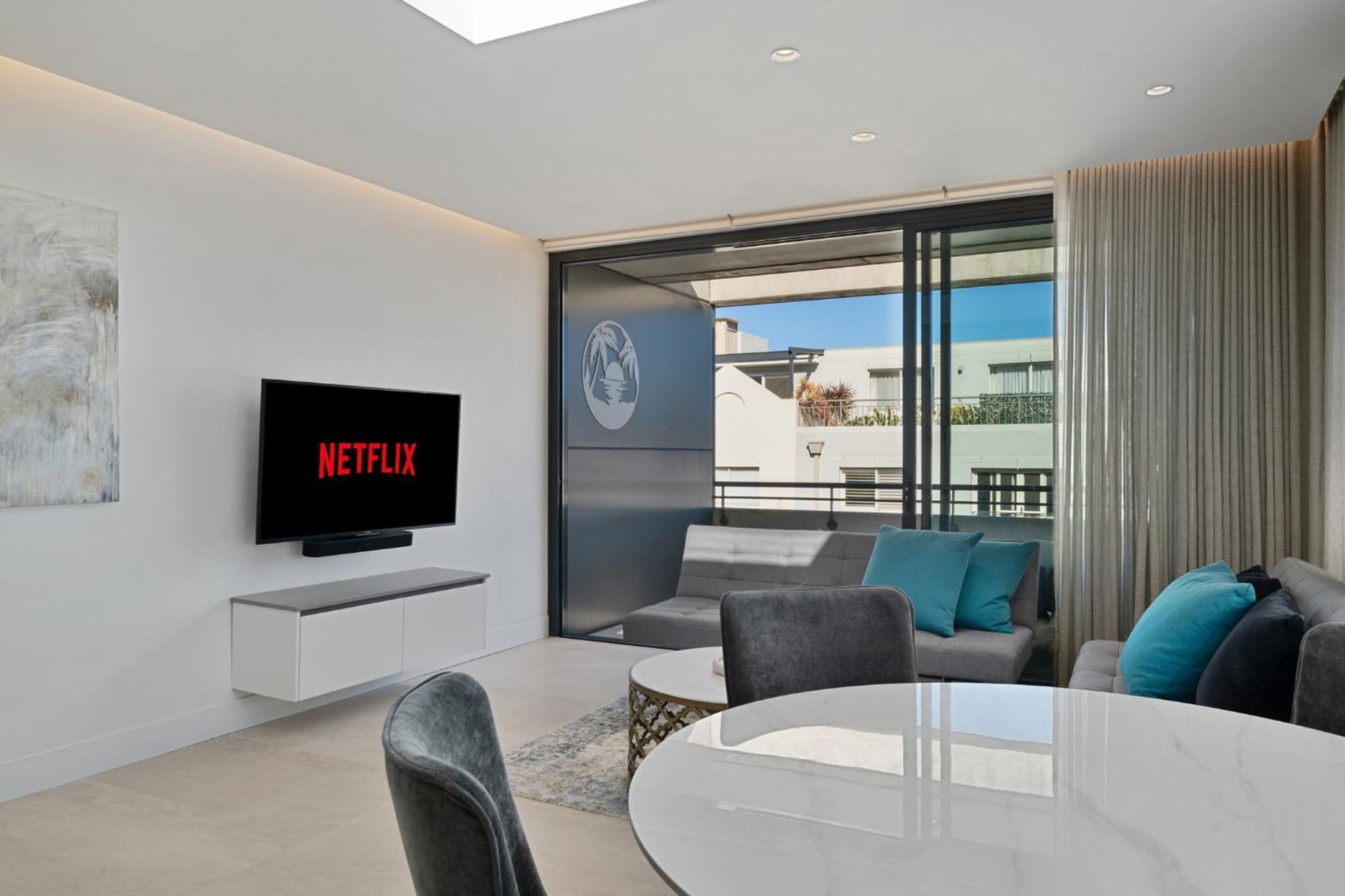 Apartment Sleek 1br With Skylight Near Coogee