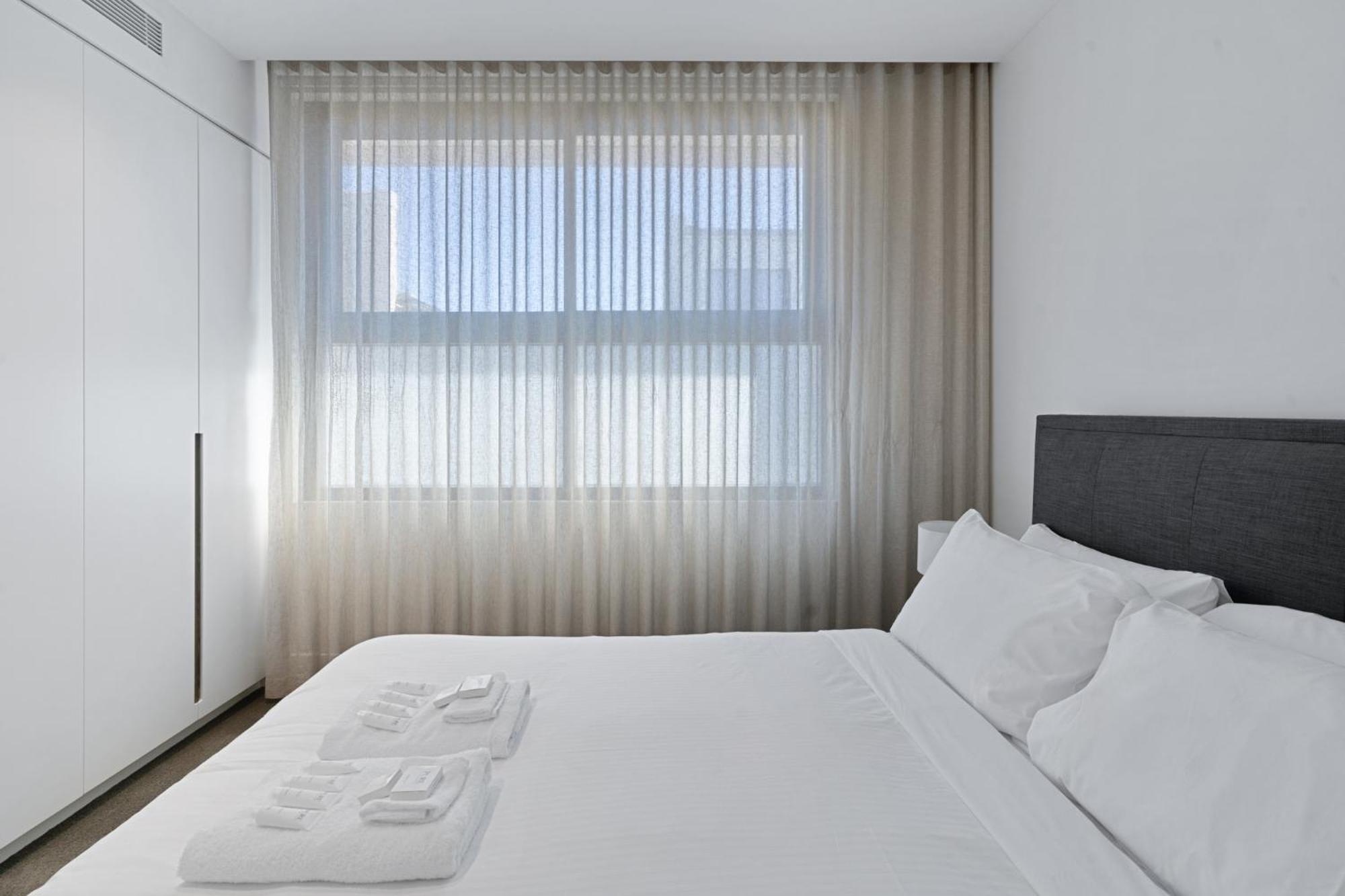 Apartment Sleek 1br With Skylight Near Coogee Sydney