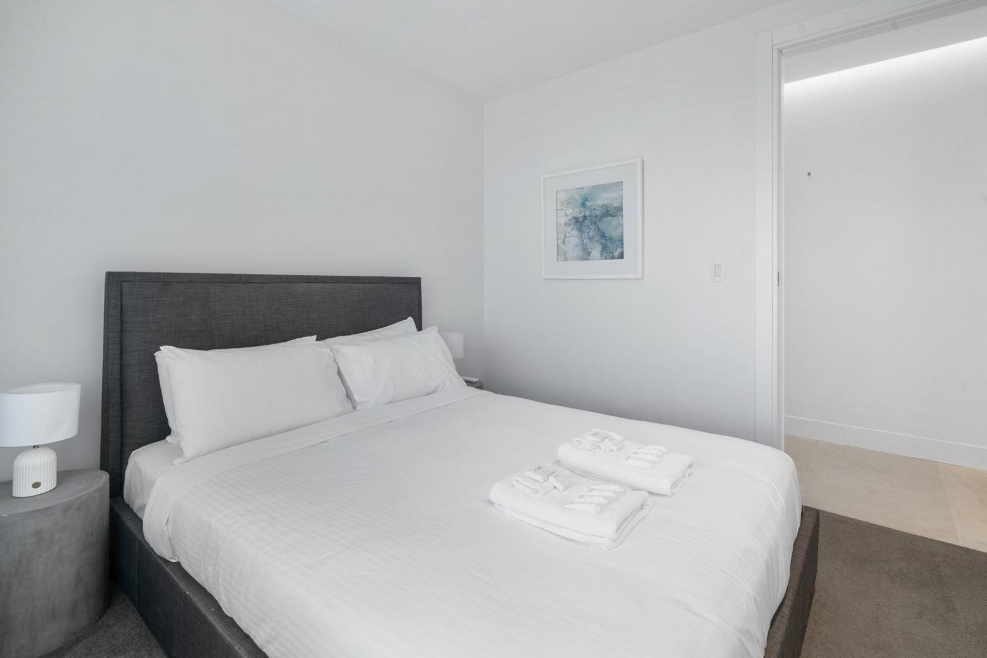 Sleek 1br With Skylight Near Coogee *